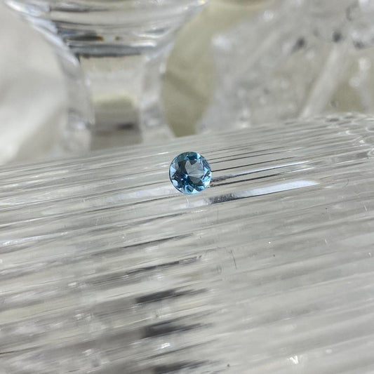 Blue Topaz Round 5mm natural