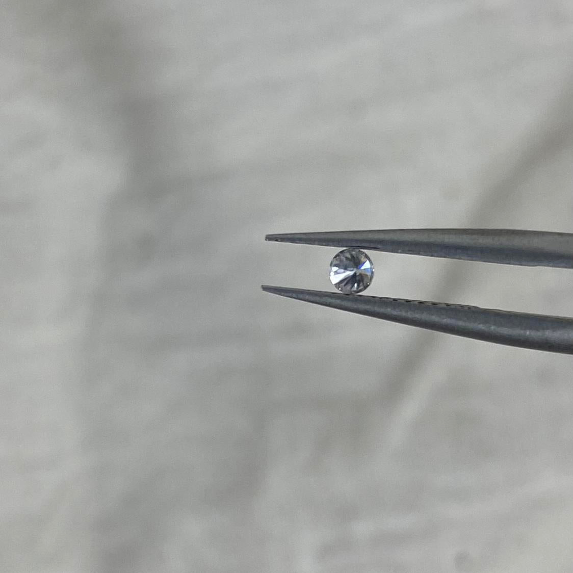 Natural White Diamond 0,067 Carat 2,5mm