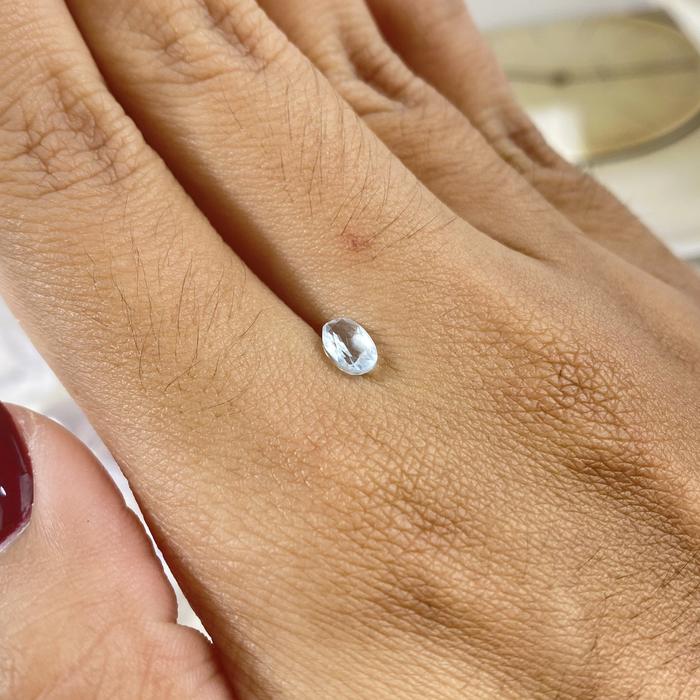 Aquamarine Oval 6x4mm natural