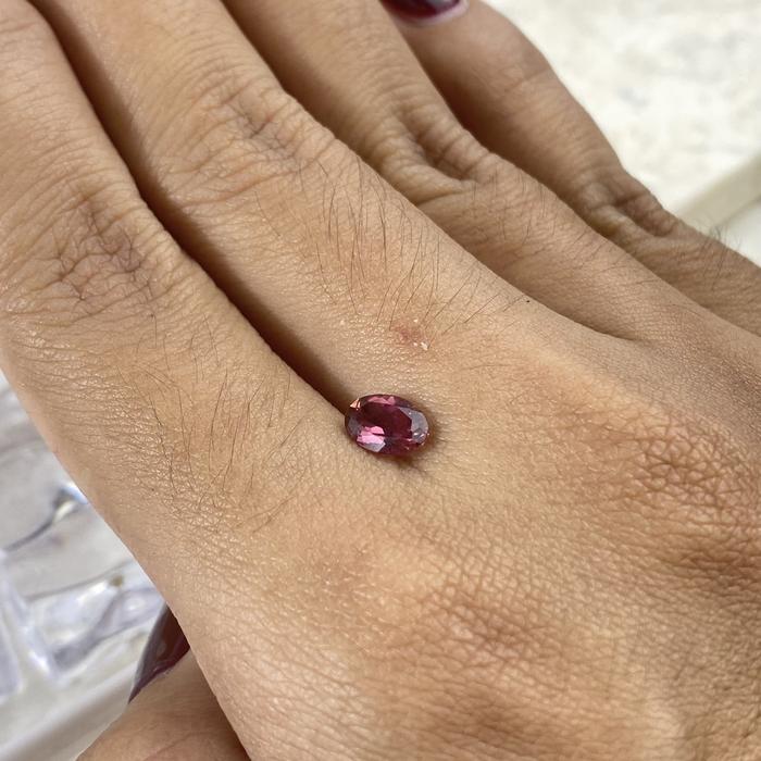 Pink Tourmaline Oval 7x5x3mm