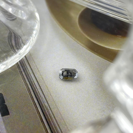 Salt Pepper Diamond Emerald Cut 0,7ct 6,5 x 4mm