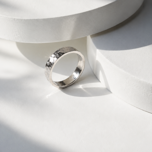 Hammered White Glossy