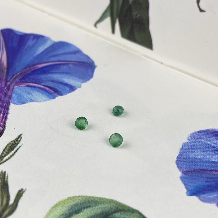 Natural Emerald 2mm