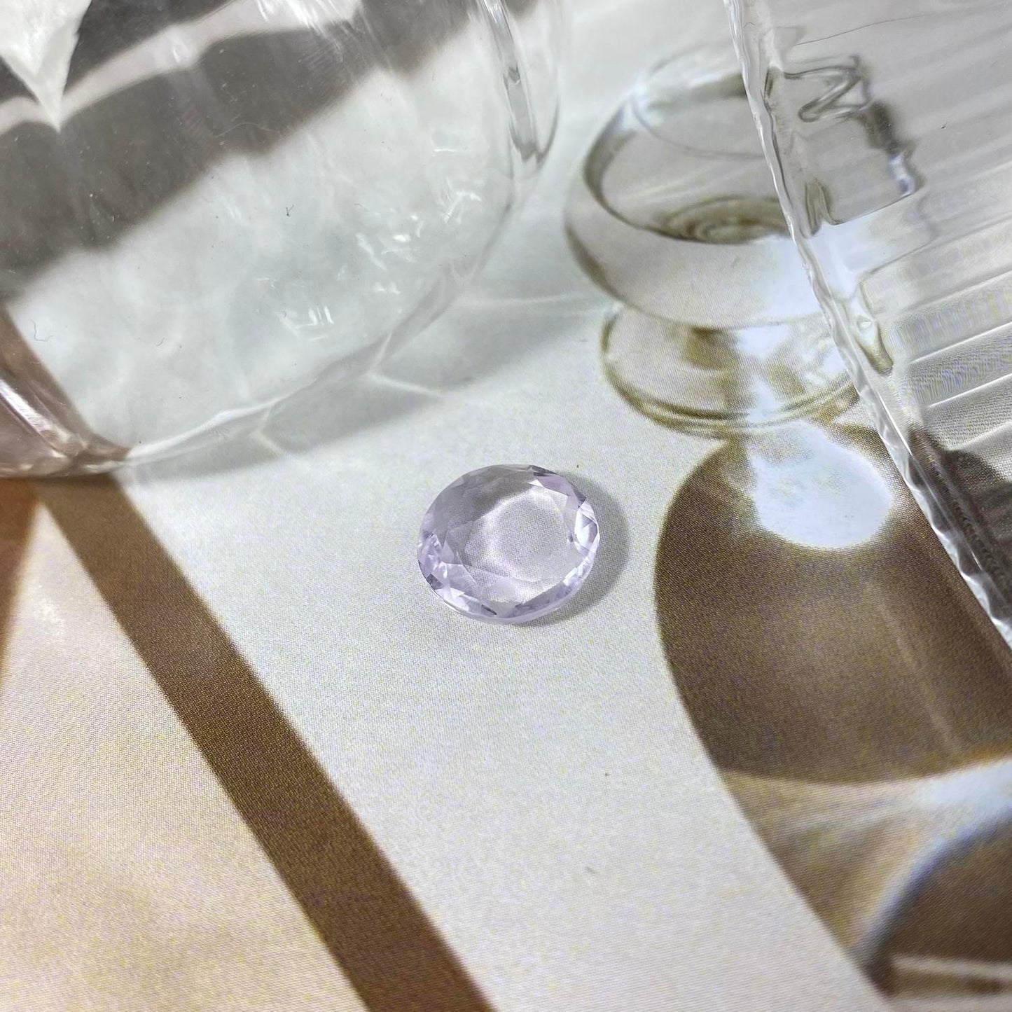 Pale Amethyst Round 10 mm