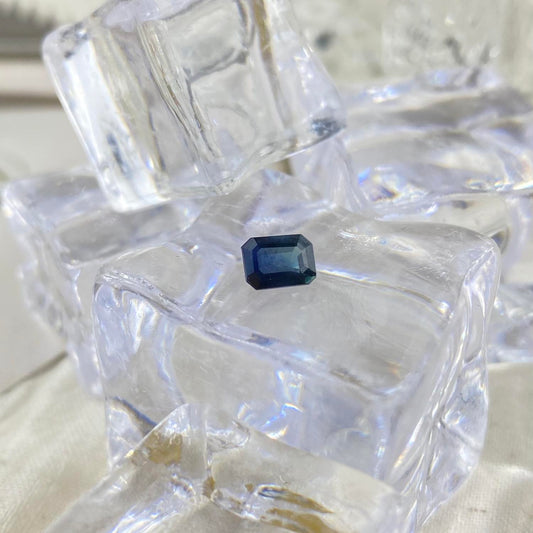 Blue Sapphire Madagascar 5,8x4,3mm 0,73ct