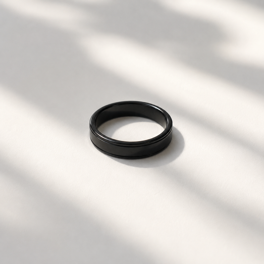 Step Edge Ring Black