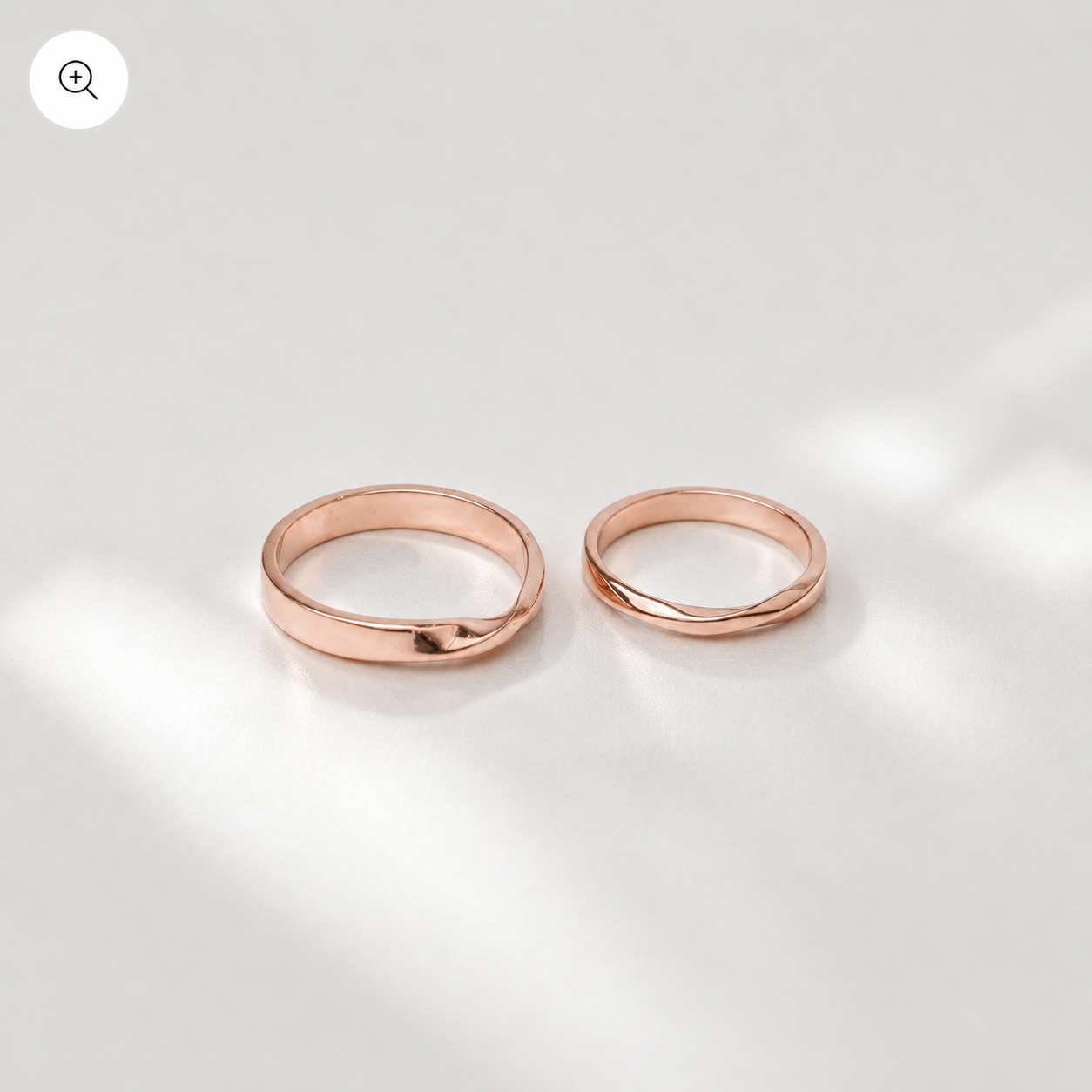 Mobius Flat Ring