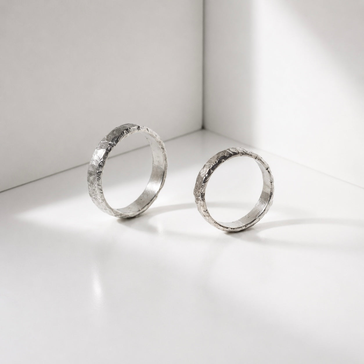 Lepo Ring White