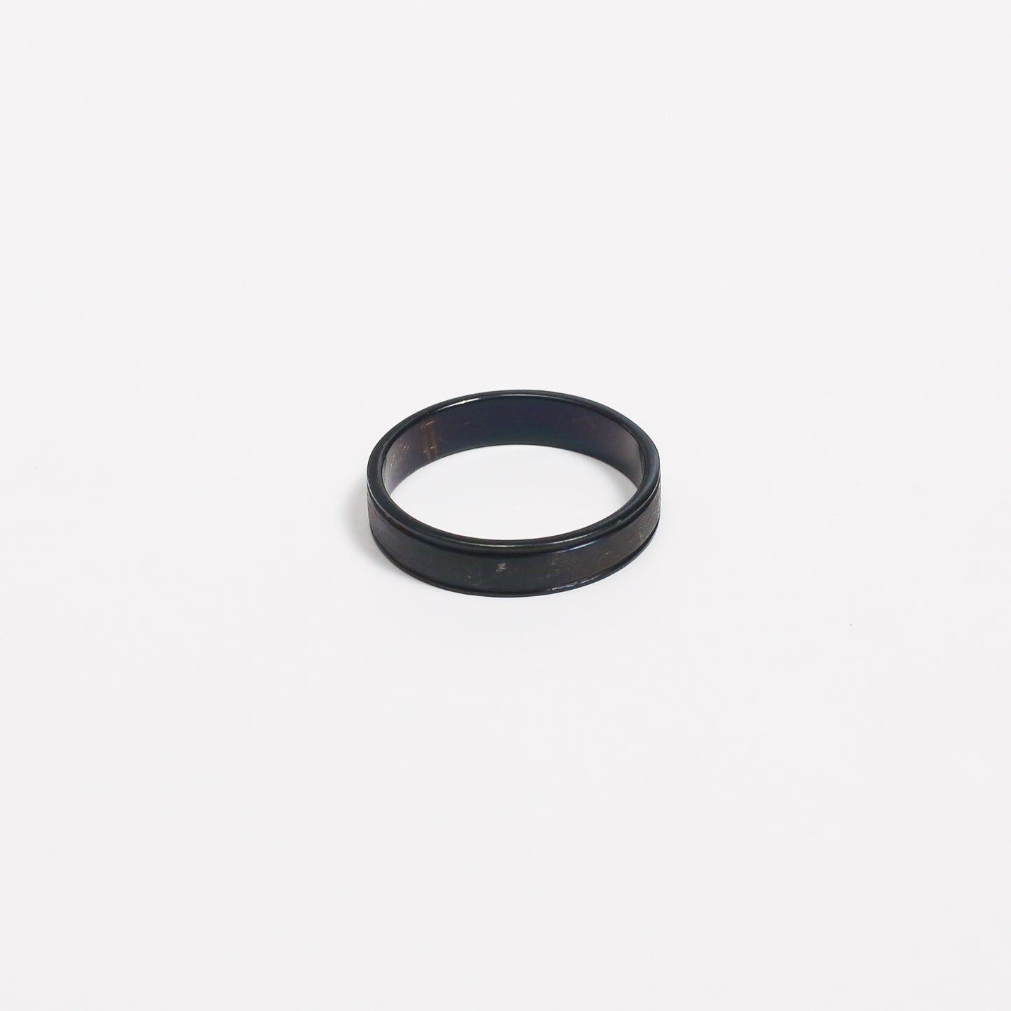 Step Edge Ring Black