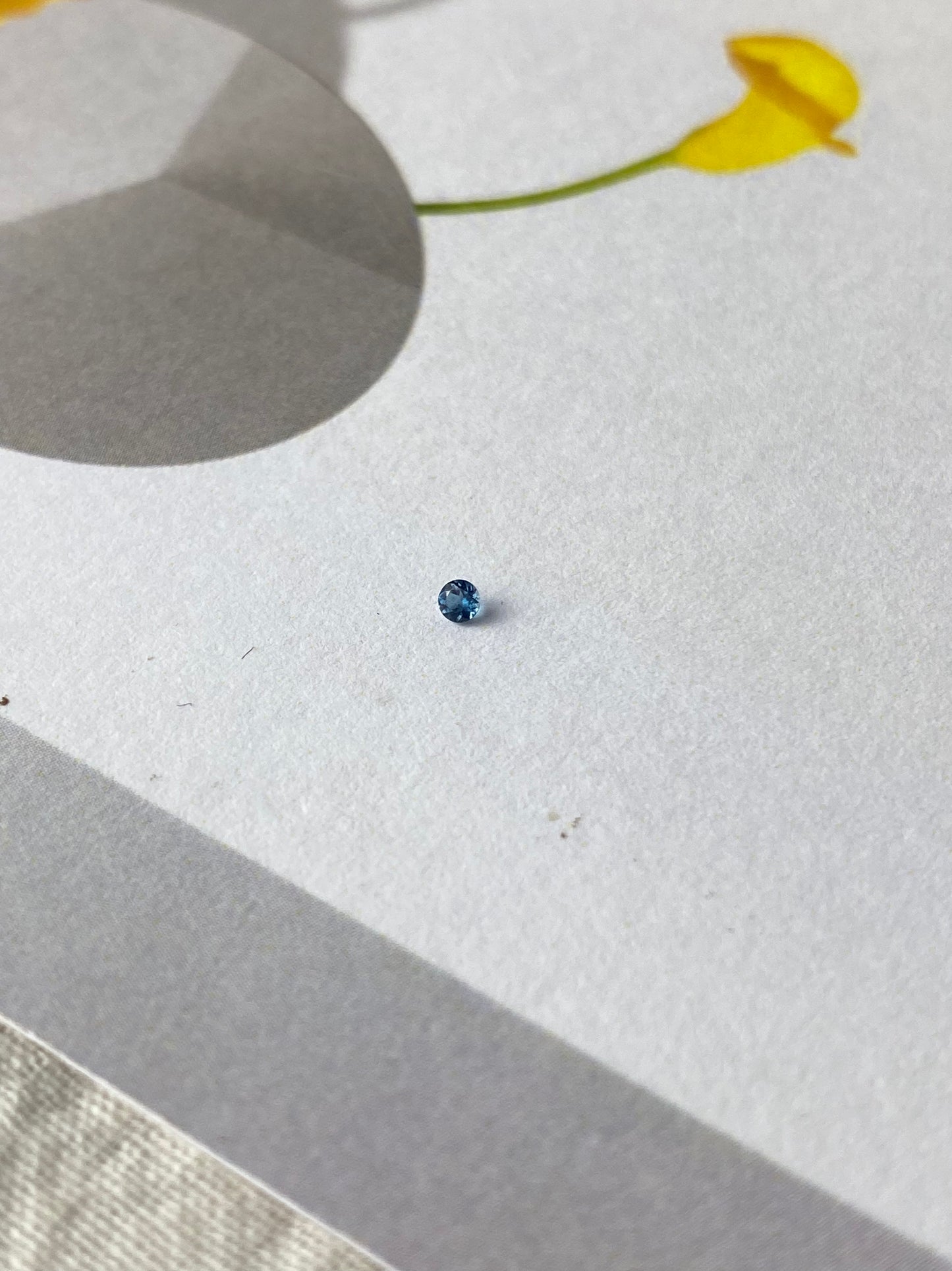 London Blue Topaz 2 mm