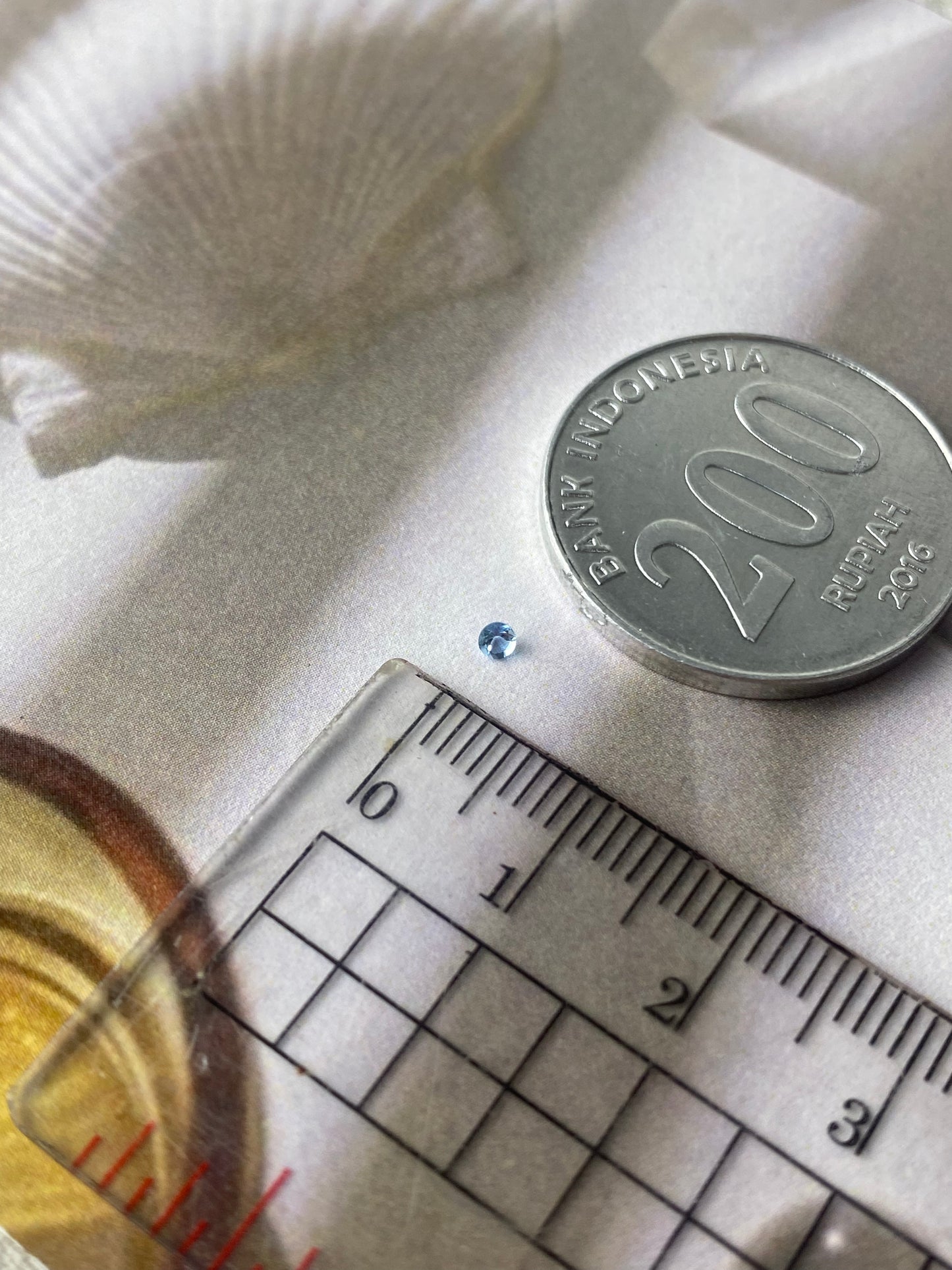 Swiss Blue Topaz Round 2mm