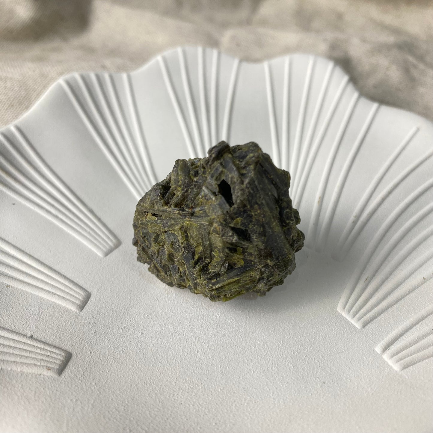 Raw Epidote