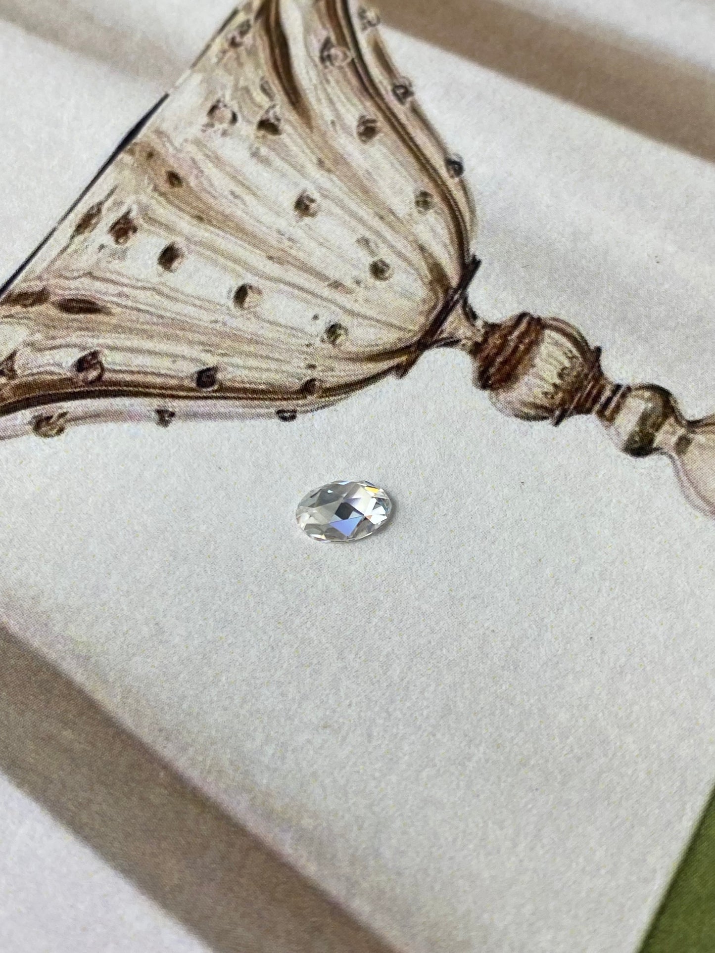 Oval Rose Cut Moissanite 0,5ct 4x6mm
