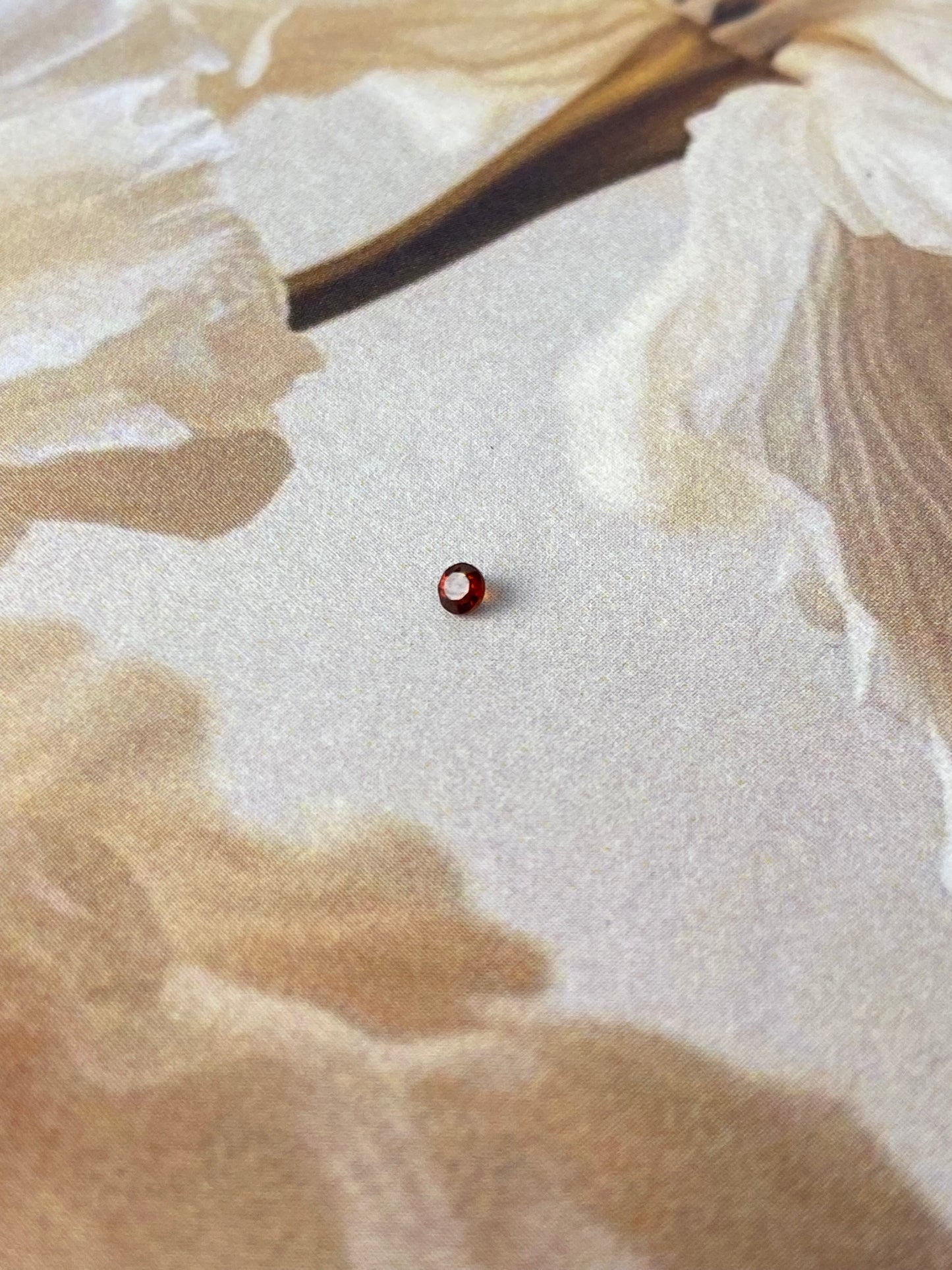 Red Garnet Round 2mm