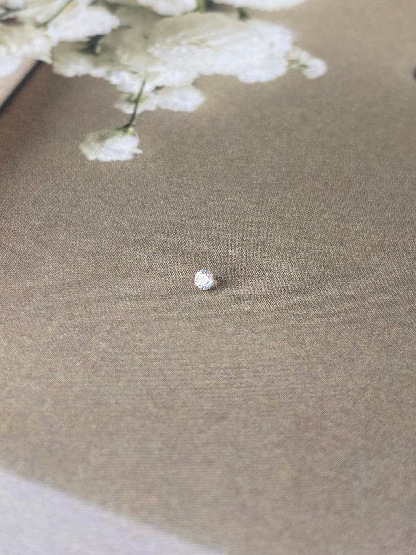 White Topaz Round 2mm