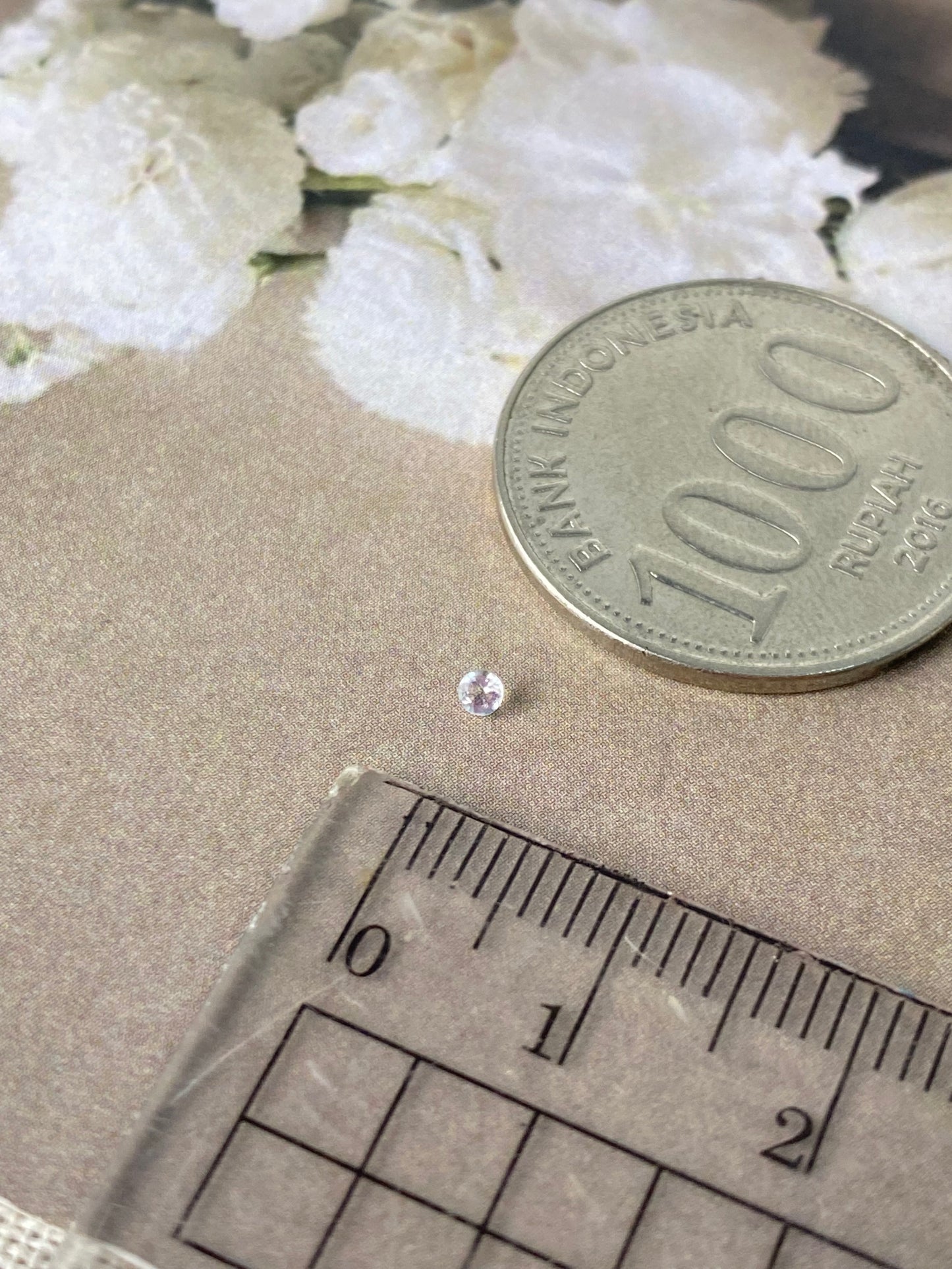 Moonstone Round 2mm