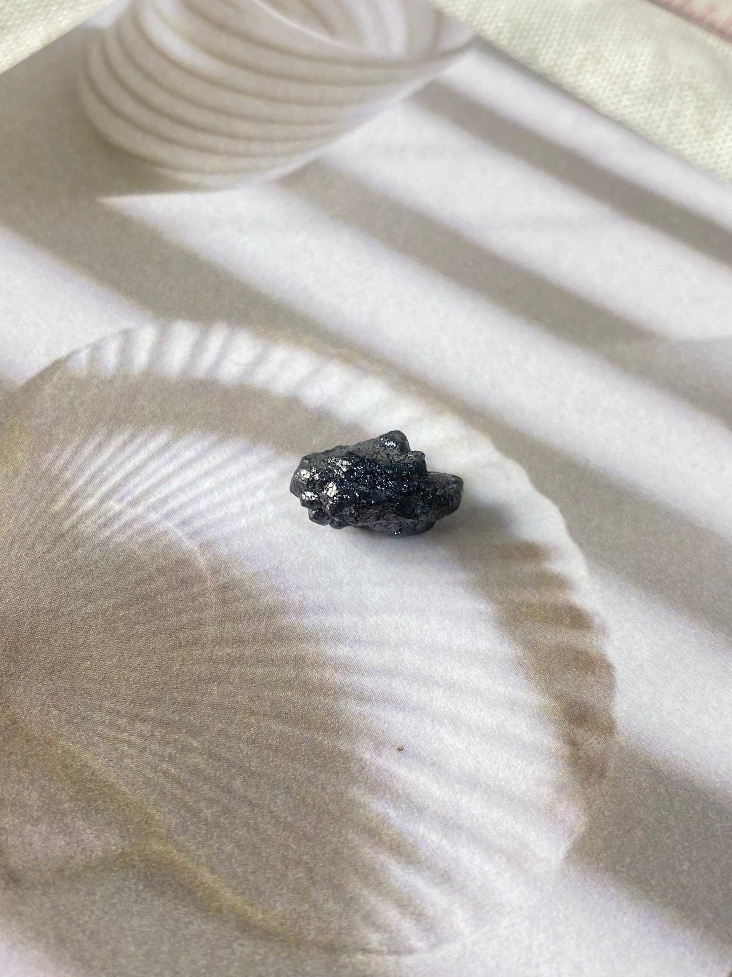 Raw Black Diamond 7,25ct  14x9x19mm