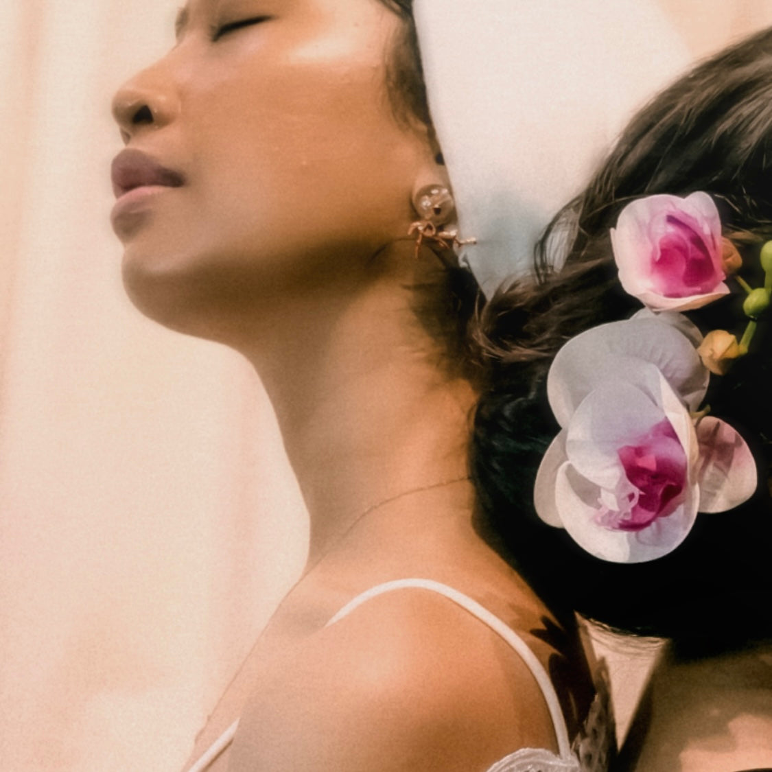 Ikebana Ear Stud
