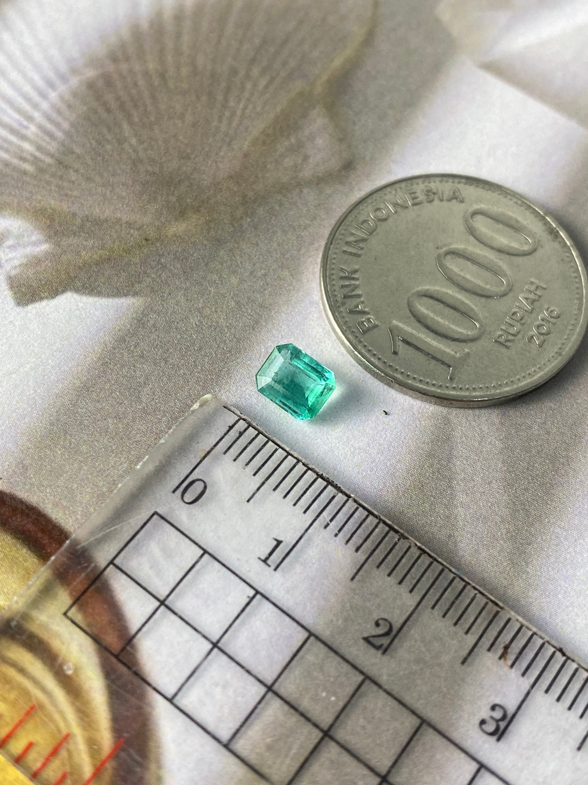 Emerald 6,2 x 4,9 x 2,9mm