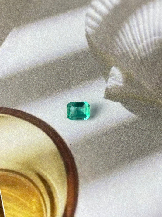 Emerald 6,2 x 4,9 x 2,9mm