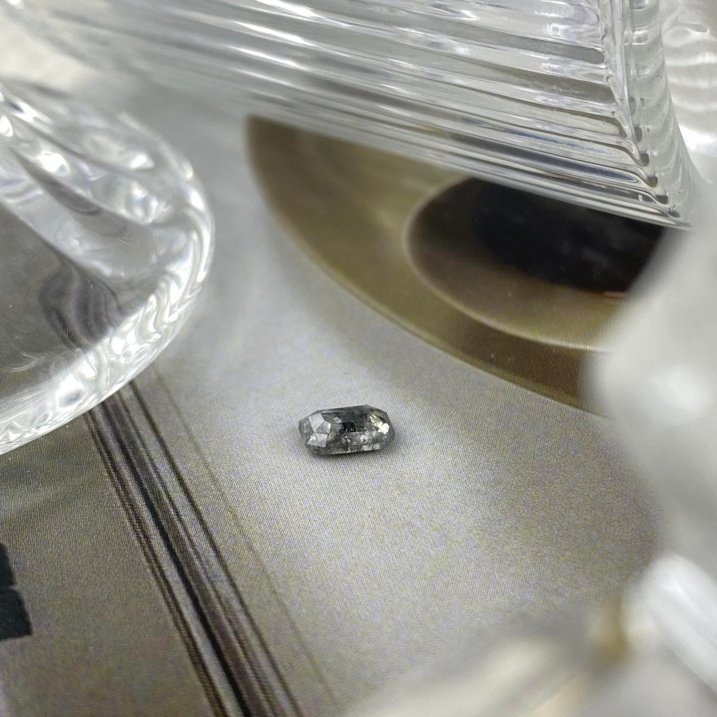 Salt Pepper Diamond Emerald Cut 0,7ct 6,5 x 4mm