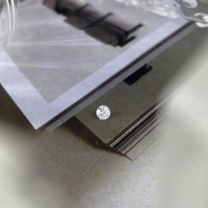 Moissanite Round 3mm good