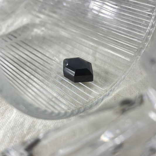 Black Onyx Faceted Hexagon 10 x 16 mm