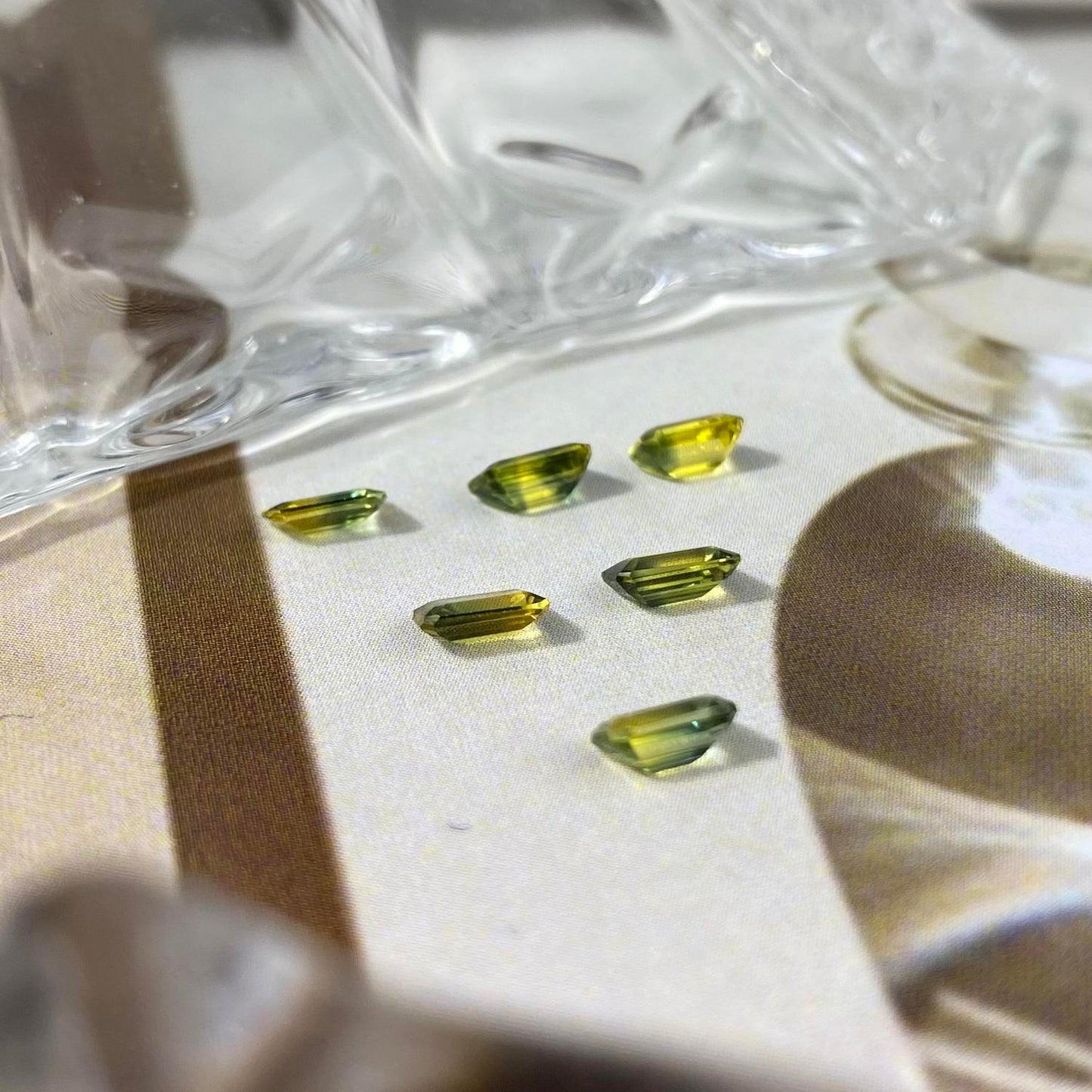 Bicolor Sapphire Emerald Cut 0,5ct 5,3mm