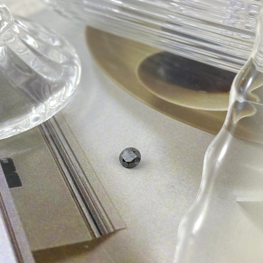 Black Diamond Round 4mm natural