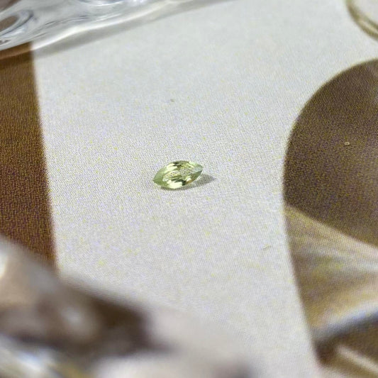 Marquise Green Sapphire 4x2mm