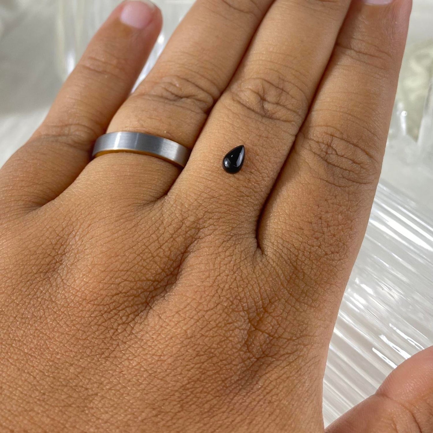 Black Onyx Pear Cabochon 7x5 mm