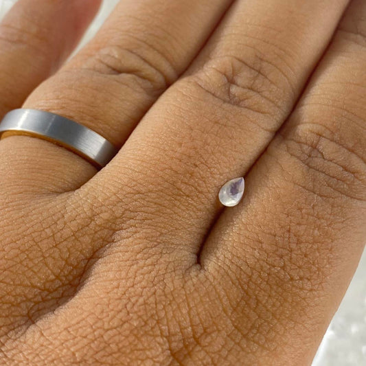Moonstone Pear 3x5mm natural
