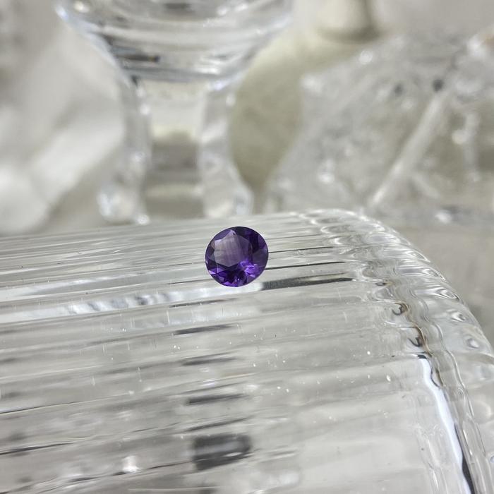 Dark Amethyst Round 6mm natural