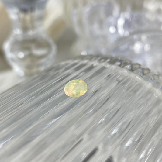 Opal Oval 4x6 mm natural